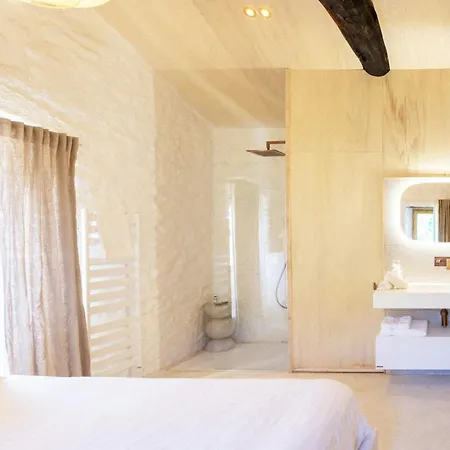 Casa vacanze Historic Chestnut Kiln With Pool In The Cevennes Sumène